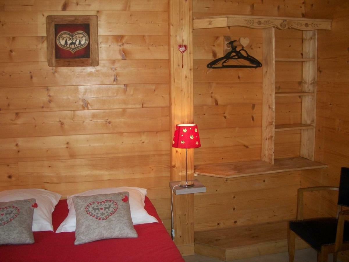 Chalet Les Aigles Saint-Sixt Exteriör bild